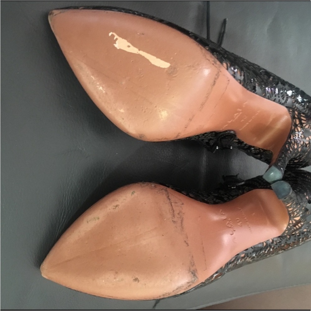 Laser cut perforated, lace up heels size 40 - Picture 8 of 8